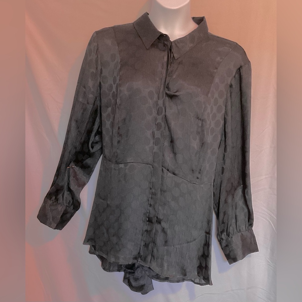 Lane Bryant Black Blouse. Plus Size 28.  Button front.  Long Sleeve w/ buttons.